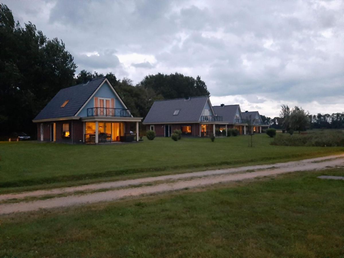 Villapark Lauwerssee Kollumerpomp Exterior photo
